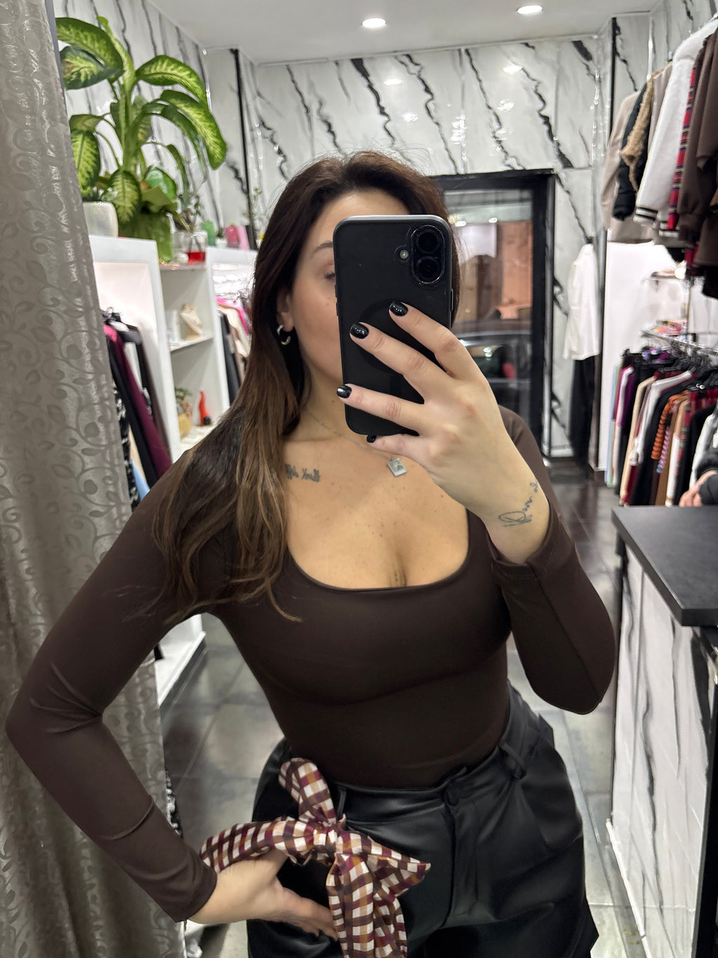 Body scollo quadrato