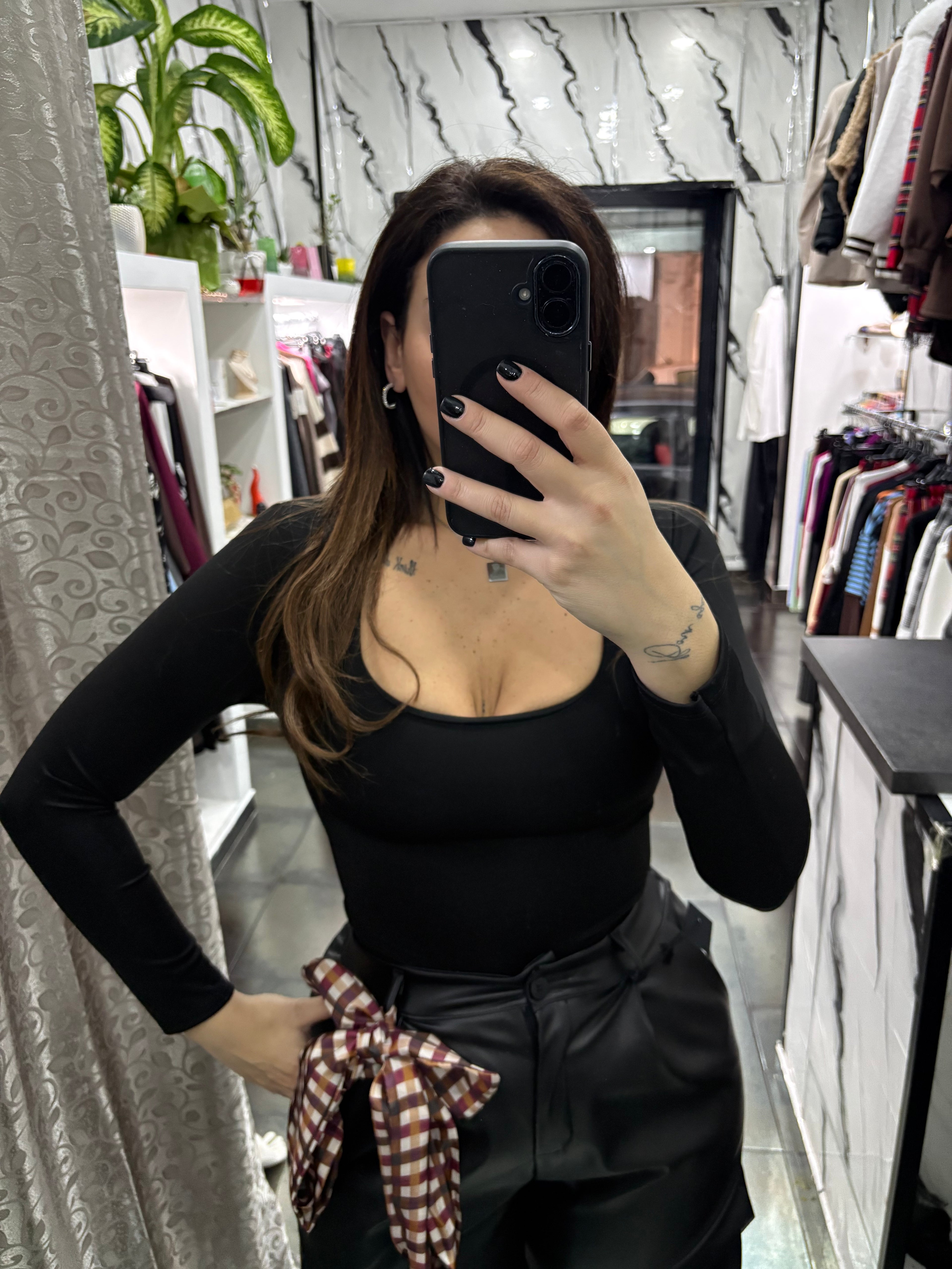 Body scollo quadrato